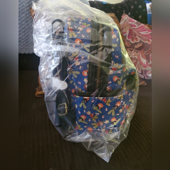 LIMITED EDITION Loungefly kim possible mini backpack - Picture 6 of 10